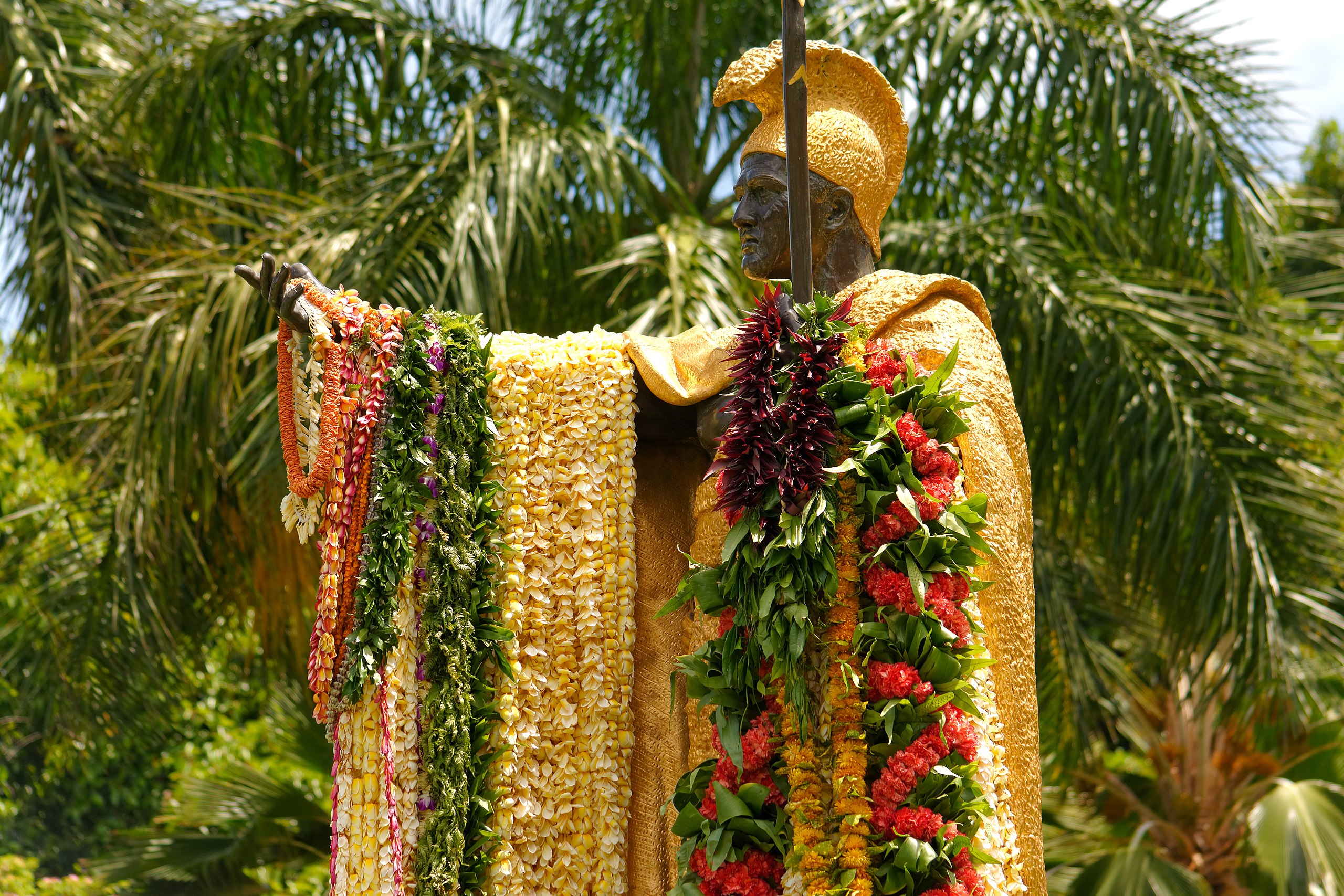 King Kamehameha Statue Photo: Daniel Ramirez (Creative Commons)